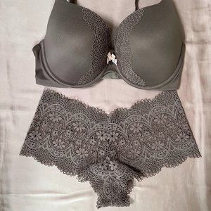 NWOT VS BBV Taupe Crochet Lace Perfect Shape Bra & M Shortie Panty Set